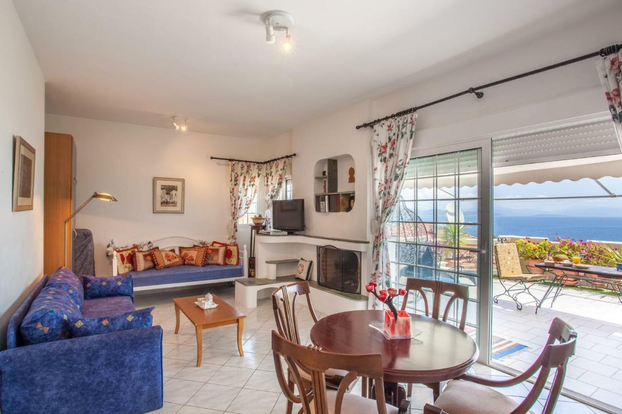 Seaside Holiday Apartment Xiropigado Exterior photo